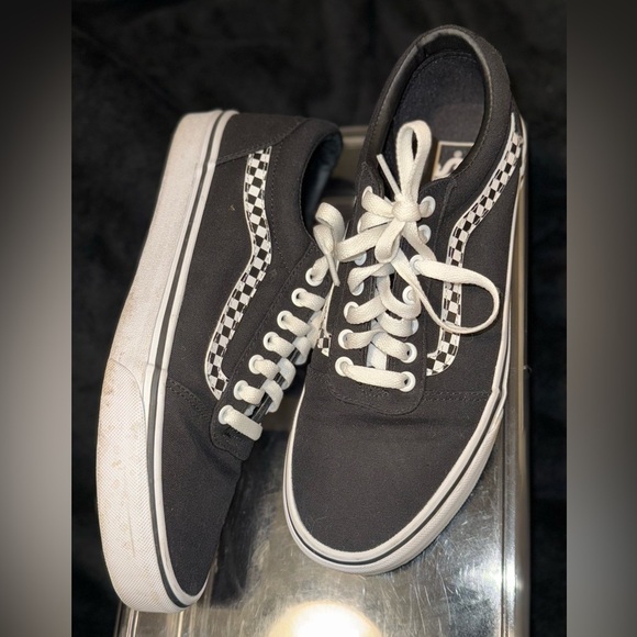 Vans Black and White Sneakers with Canvas Upper - Picture 5 of 12